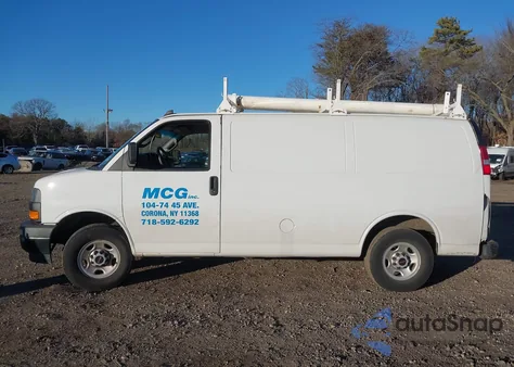 2019 GMC Savana 2500 Work Van z USA, uszkodzony, nr VIN 1GTW7AFP7K1295904